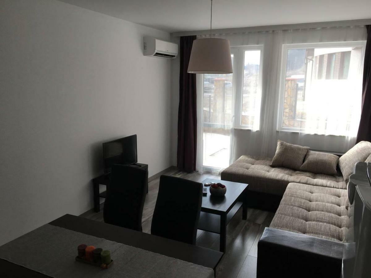 Apartvel Apartment 1 Велинград Екстериор снимка